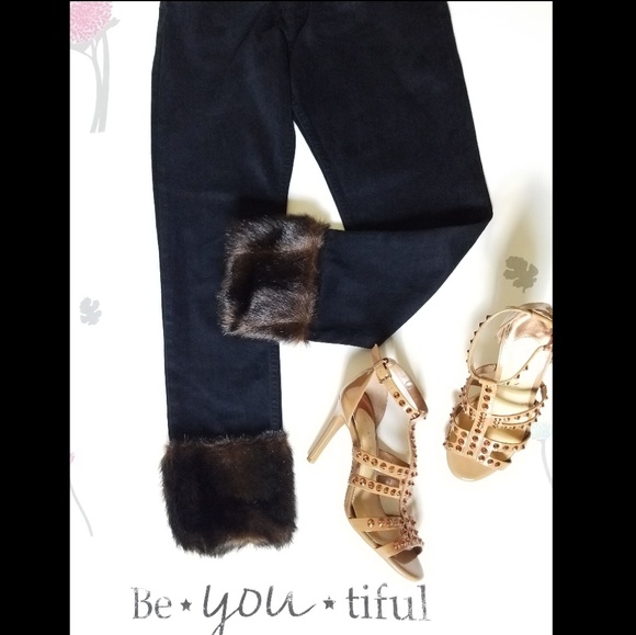 Zara Black Faux Fur Cuff Jeans NWOT - Picture 4 of 11